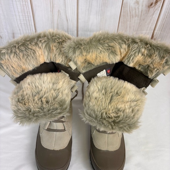 The North Face Nuptse Purna Waterproof Mid-Calf Faux Fur Boots Ivory Size 8.5 - Picture 11 of 16